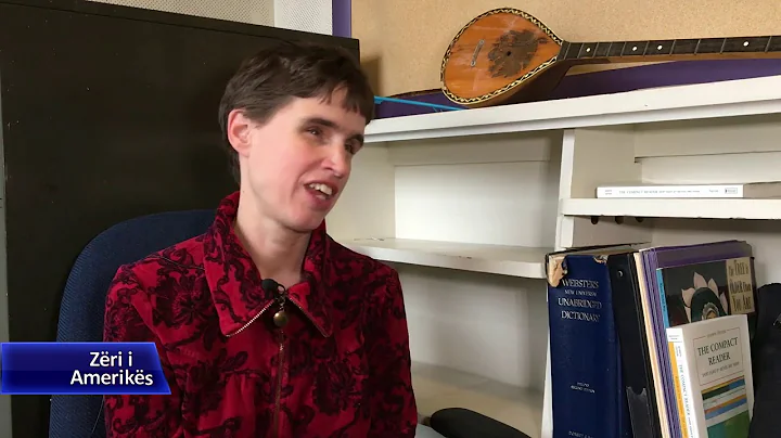Historia e veant e Carrie Hooper-it dhe adhurimi i...