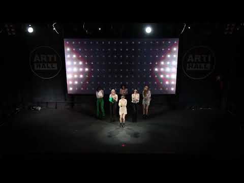 NEON GFRIEND - MAGO - IdolCon 2022 Autumn