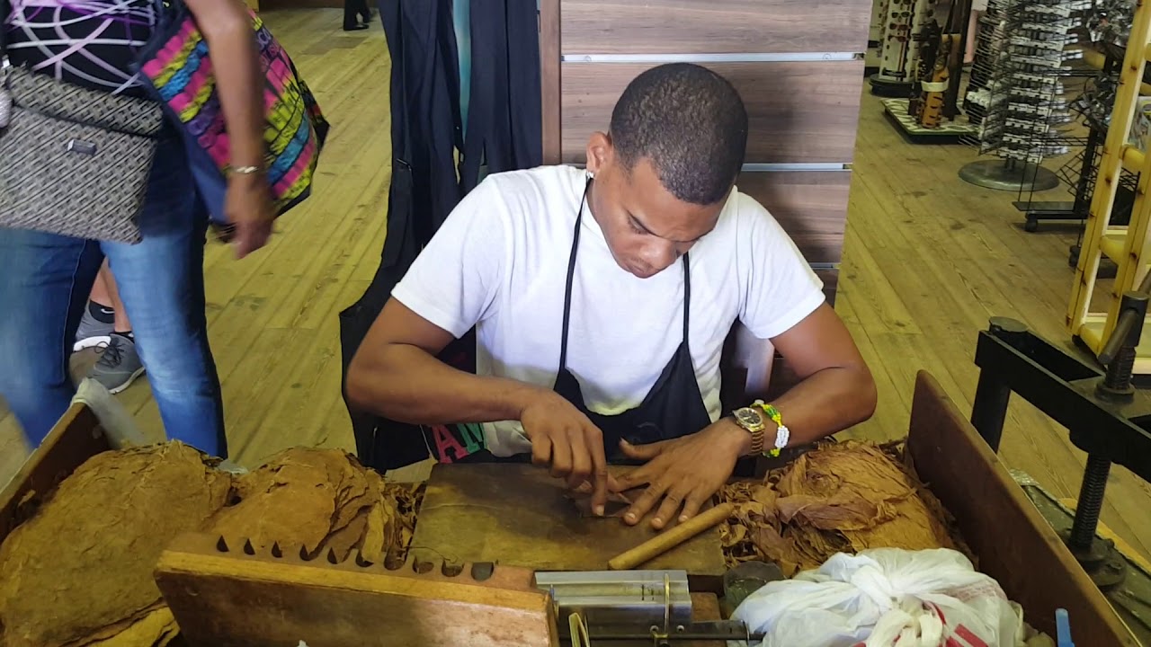 Hand Made Cuban Cigars Nassau Bahamas YouTube
