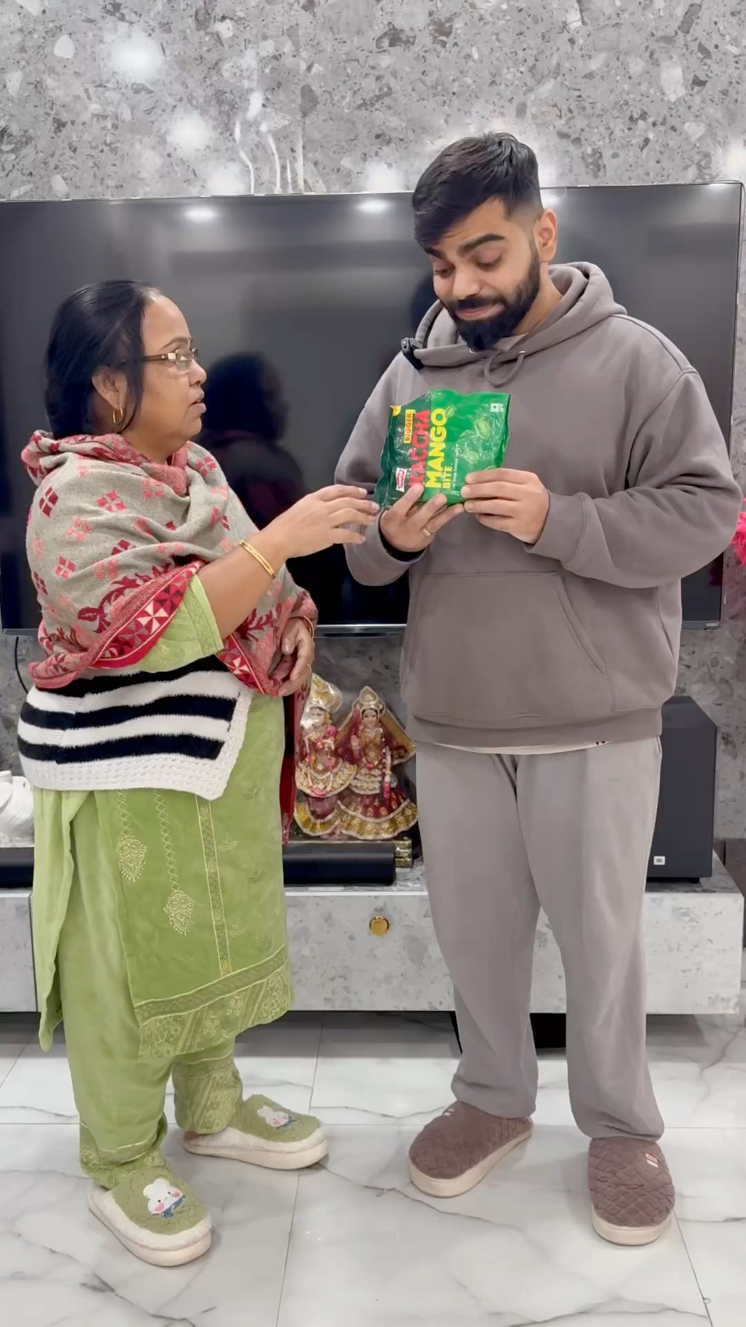 Gaurav toothpaste mai ye kya hai #shorts #youtubeshorts #gauravaroravlogs