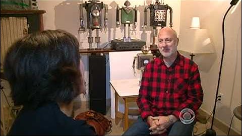 Man creates robots from junk