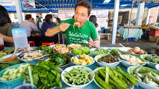 24 Toppings Buffet - EPIC CURRY NOODLES - Amazing Street Food in Asia!