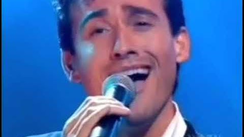 IL DIVO  "Regresa a mí"  World Premiere 19 -9 -2004