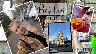 24 hours in Berlin! street art, cute Trabant cars and vegan currywurst