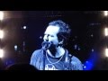 Capture de la vidéo Gord Downie & Tragically Hip Dedication - Light Years - Pearl Jam 2016.08.20 Chicago Wrigley 1