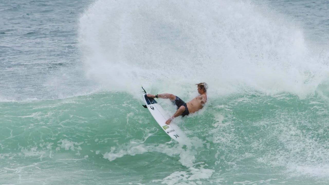 Watch: More Freesurfing From The Gold Coast