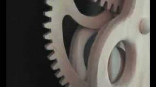 Electric wooden gear clock