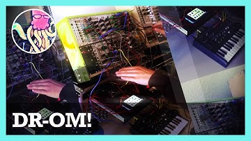 DR-OM Modular Synth Drone Music (w/ iPhone, Volca Beats & MircroBrute) #TTNM