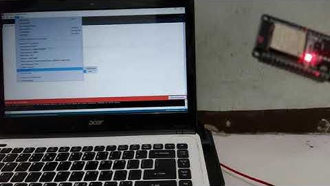 Menampilkan Serial Teks pada serial monitor pada software Arduino IDE