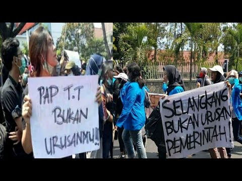 viral-bikin-ngakak-kata-kata-lucu-di-demo-buat-status-wa