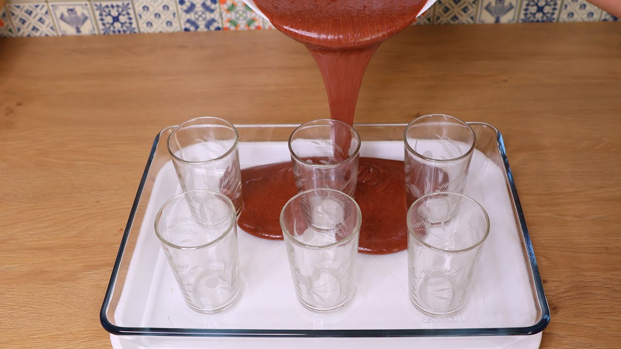 هادي هي لي حمقات ضيافي!!لي ذاقها مايمشي حتى يأخذ الوصفة خفيفة وبنينة عشاق الشوكولاطة ضروري تجربوها