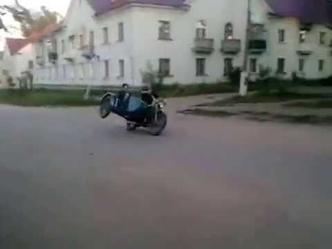 ДТП,А тут Полищук на мотоцикле, с другом.
