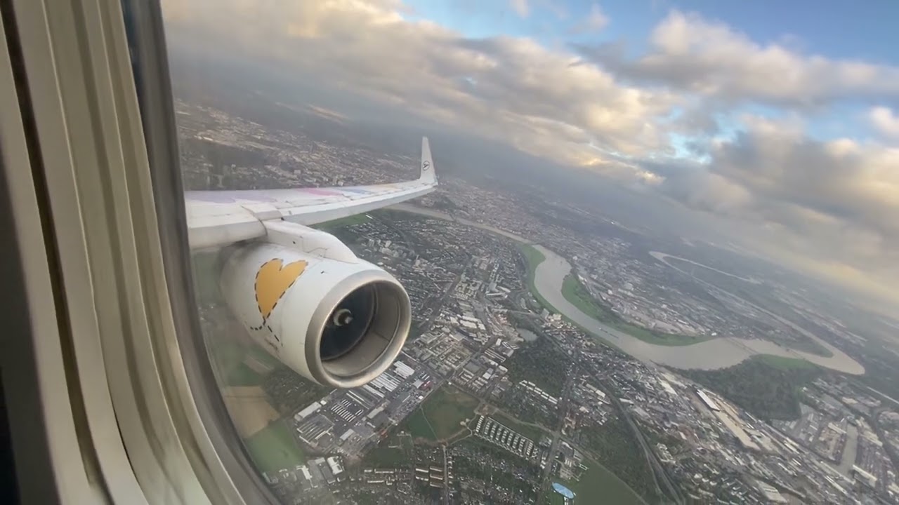 Condor Airlines Boeing 757-300, D-ABON “Willi” take off from Dusseldorf - 26/10/2025