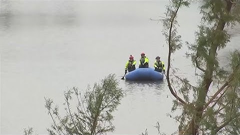 Death toll rises to 80 as crews in Texas search for survivors in the flood zone