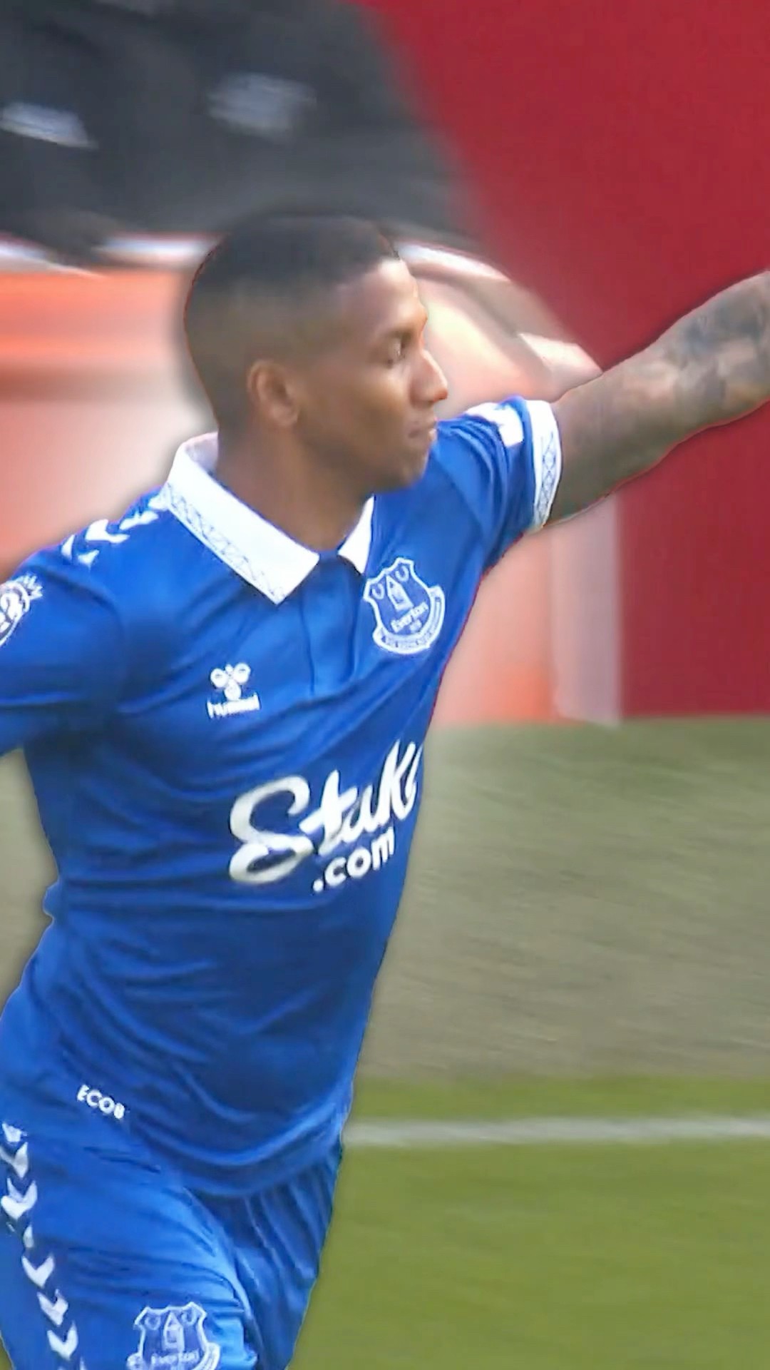 Ashley Young’s Wholesome Return To Old Trafford ?