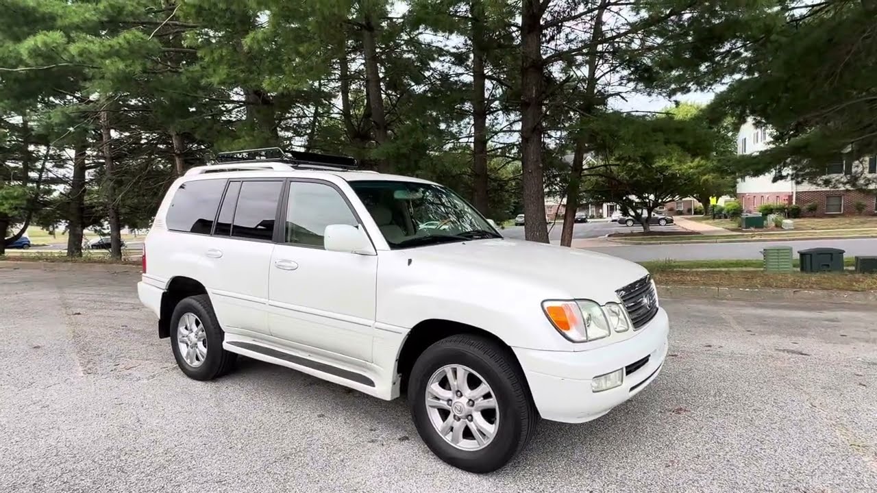 2004 Lexus LX 470 Walk-Around & Review with a 2-Inch Icon