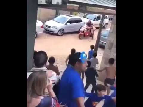 Homem vestido de iron man cai de moto no Maranhão e vira meme
