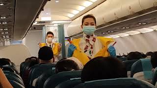 Philippine Airlines (PAL) Aircraft Safety Features Demo by Cabin Crew