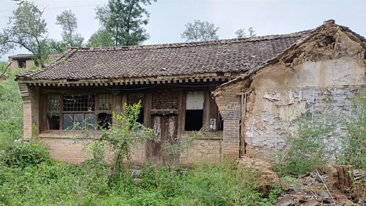 Inheritance Dispute ~A Boy helps Girl Restore the old house her Father left behind | Transformation