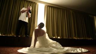 Nikon Behind the Scenes: Making the Bride Look Her Best