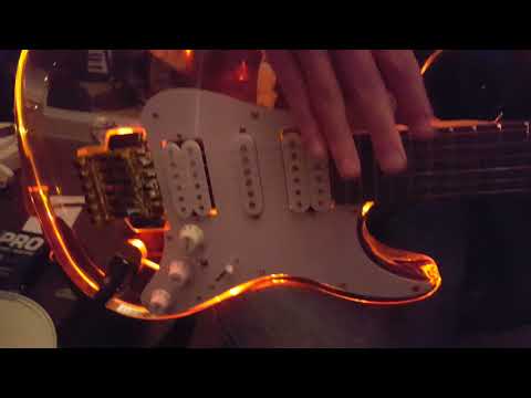 spectrumaxe-fender-strat-led-light-up-acrylic-see-through-clear-guitar-body-animated-fretboard-demo