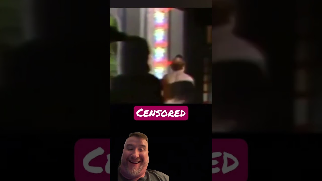 THE STREAKER!!!! Johnny Carson saw more than he was expecting on the Tonight Show. 