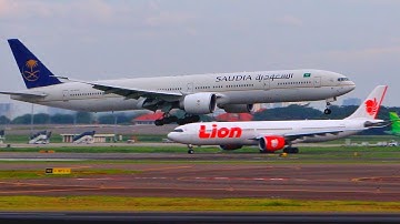 Ini Dia Pesawat Dari Arab Saudi BOEING 777-300ER Landing Di Bandara Internasional Soekarno Hatta