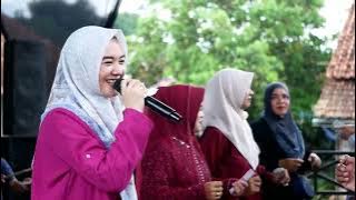 YESSI SOVIA Toang Tambi @D''BINTANG Musica @Patuanan