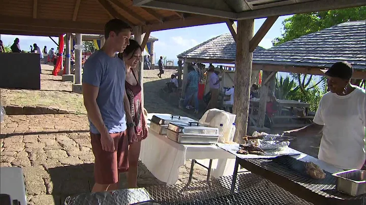 Desiree and Drew Order Lobster - The Bachelorette