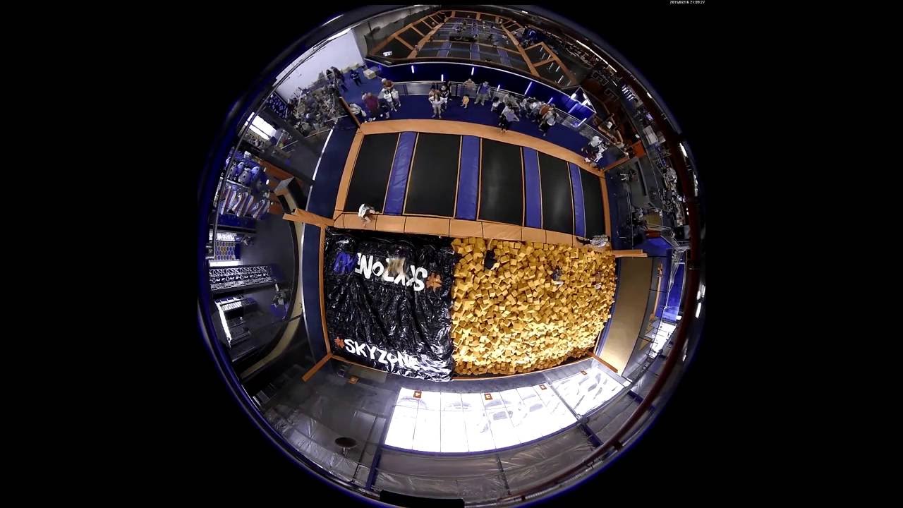 Airbag Vs Foam Pit See Why Impact Air Bags Have Been Replacing Foam Pits In Trampoline Parks Gymnastics Train Family Fun Trampoline Park Gymnastics Training