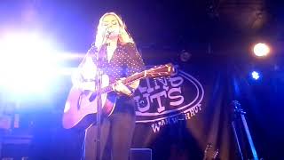 AMY MACDONALD - FLOWER OF SCOTLAND [LIVE @ KING TUT&#39;S, GLASGOW 2018]