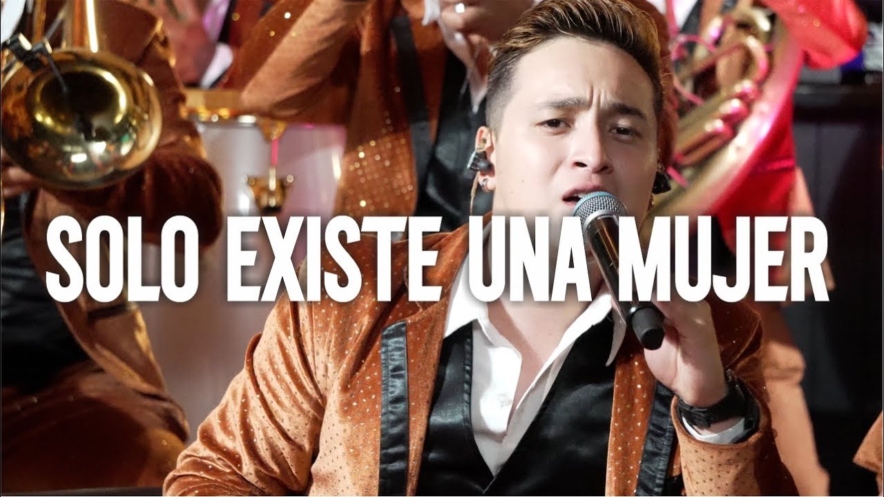 SOLO EXITE UNA MUJER / Los RN