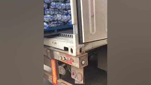 Loading Garlic into Container