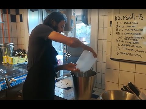 Siciliansk Is laver koldskål-is. Se opskriften her!