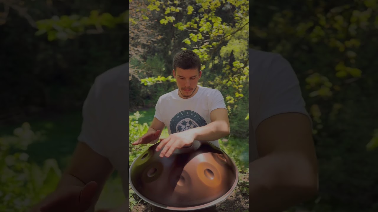 Dreamy melody with @AyasaInstruments C# Pygmy #handpan #handpanmusic #meditation