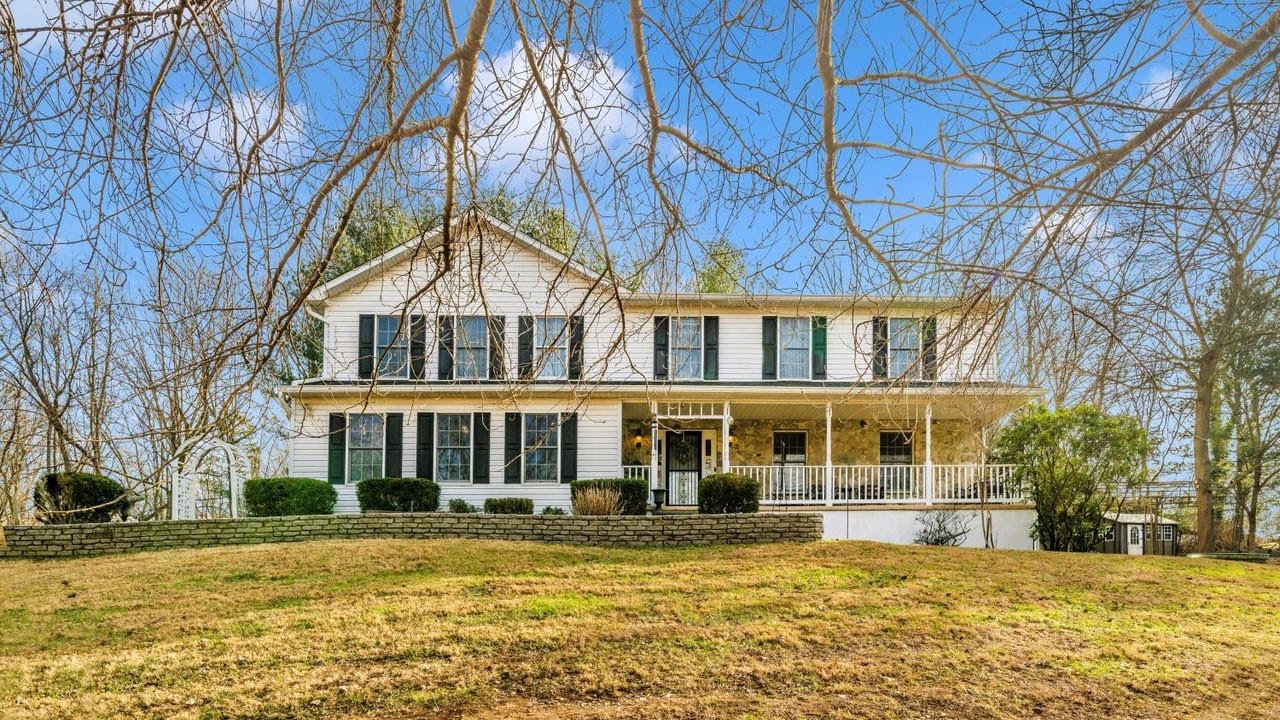 12407 Hill Ct, Mt Airy, MD