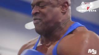 Ronnie Coleman & Cory Mathews׃ ТРЕНИРОВКА СПИНЫ И БИЦЕПСА