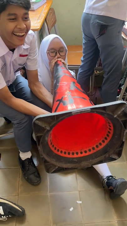 Suara Terompet Raksasa Ini 🤣