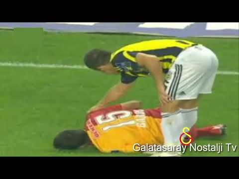 2009 2010 Emre Belözoğlu Milan Baros u 30.Saniyede Sakatlıyor