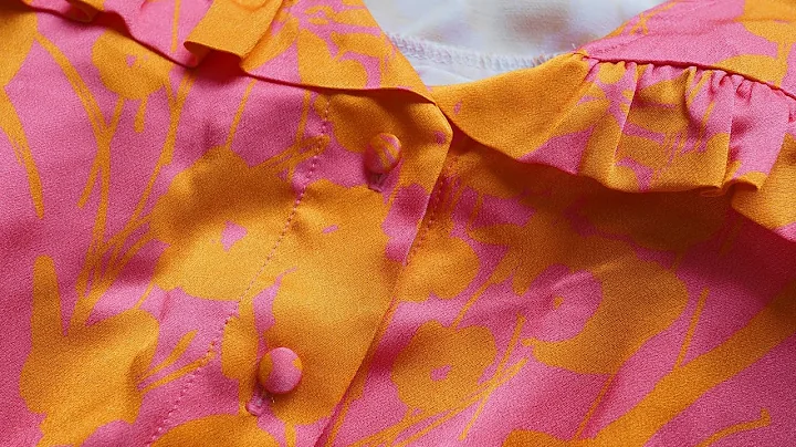 How to make fabric cover buttons - As show on my Fibremood Gladys Dress
