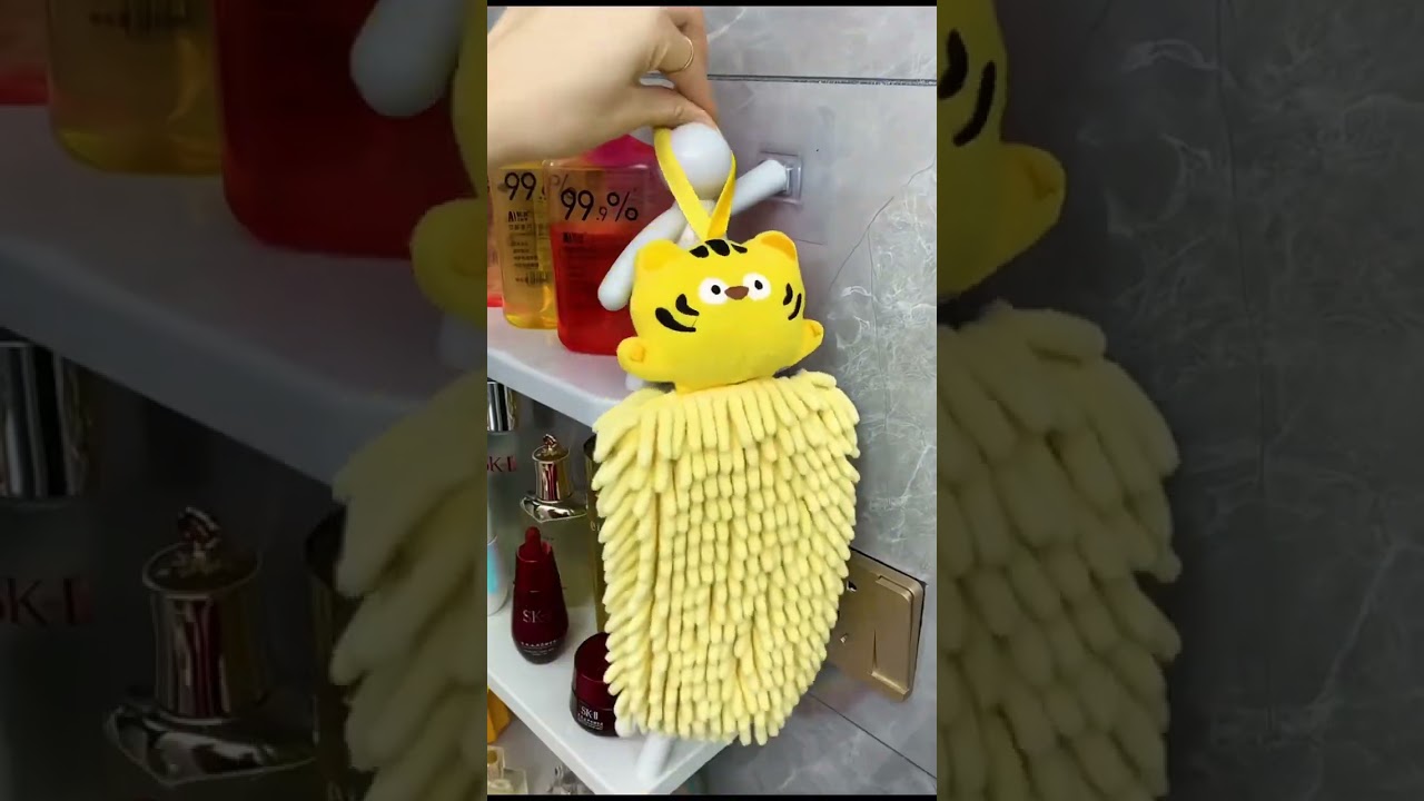 Storage rack, no need to punch holes, good items for the kitchen and bathroom, hang on the wall