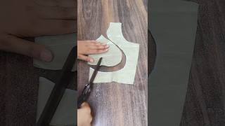 🧵 Madhubala Style Blouse Cutting and Stitching | Bollywood Style Blouse Design Step by Step😍#shorts