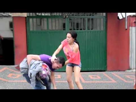 Pelea de Pareja (Tomados) "CAROLINA NO ME PEGUE"