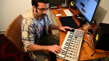 Jimmy Hendrix style jam on a Korg microKontrol + Reason 7