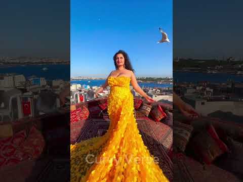 Jasmin Trabucco Flaunts Her Curves