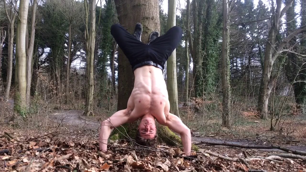Bodyweight Shoulder Workout - Andrew Turner