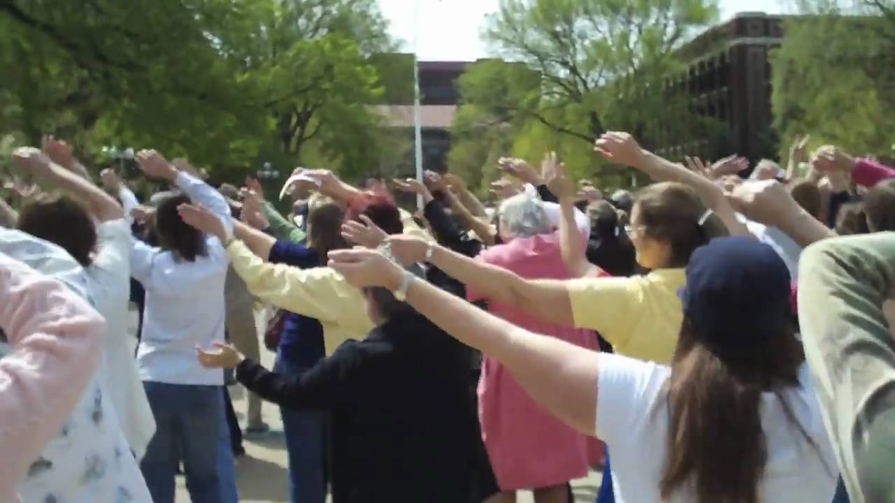 Active U Victory Lap, Flash Mob Celebration
