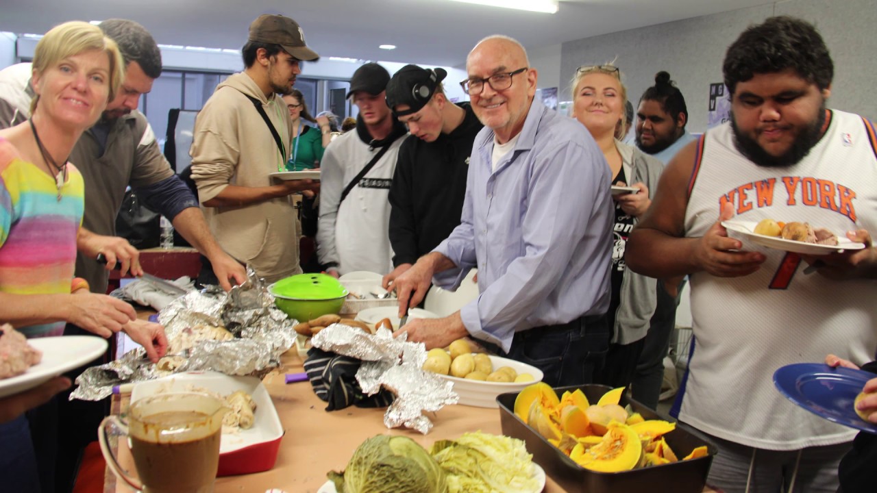 VCAL students Indigenous cook up 2017 Community College Gippsland