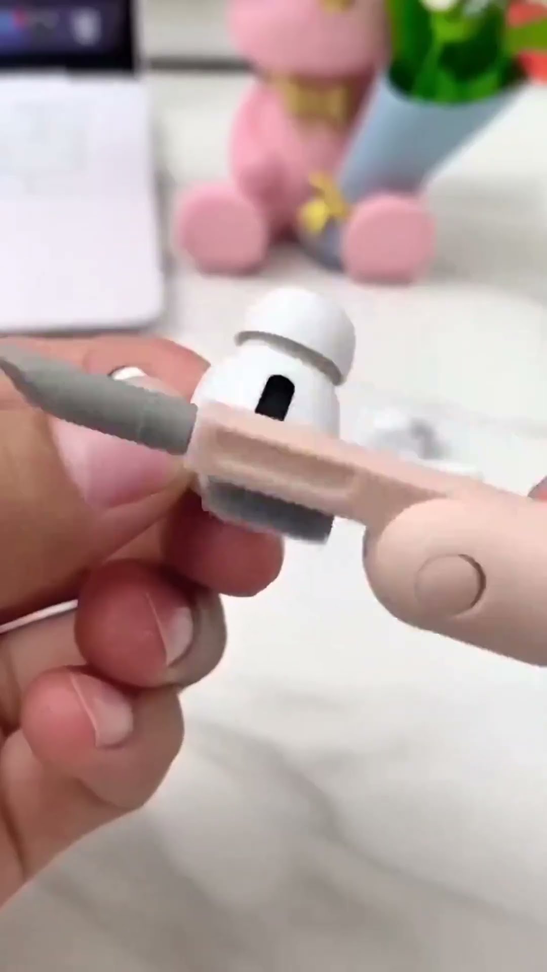 Perfect for cleaning your devices ??
