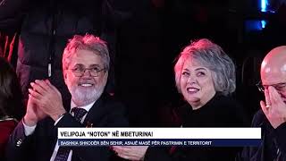 Velipoja “noton” në mbeturina!